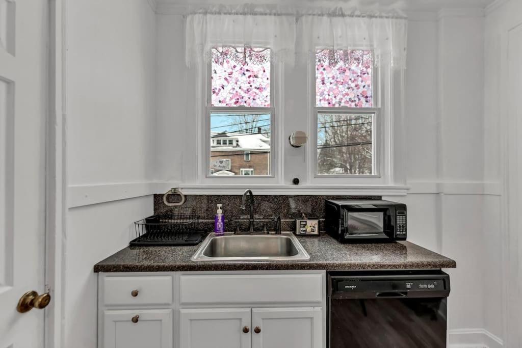 Victorian Charm In Buffalo & Niagara Falls Extérieur photo